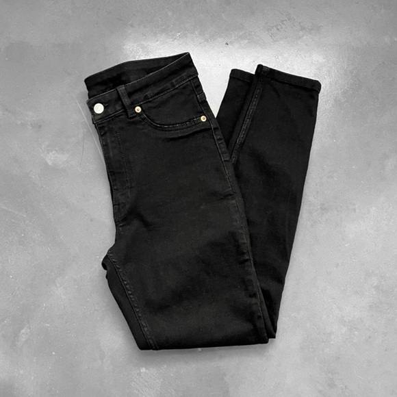 H&M Skinny Jeans (Size 8) NWOT - Picture 4 of 5